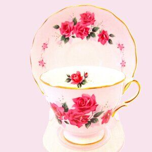 Colclough Light Pink/white bonechina made in England a product of Broadway Potte